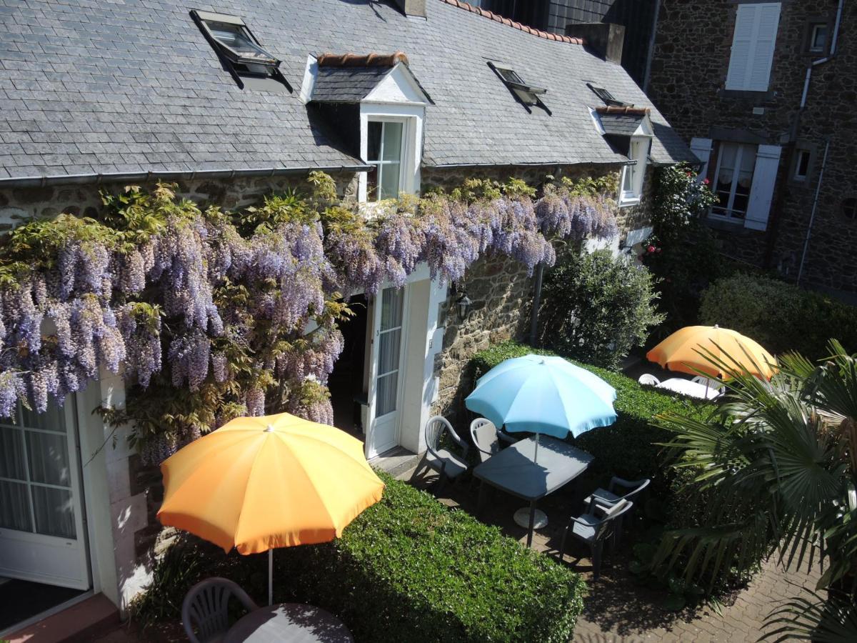 Clos de la Fontaine Dinard Extérieur photo