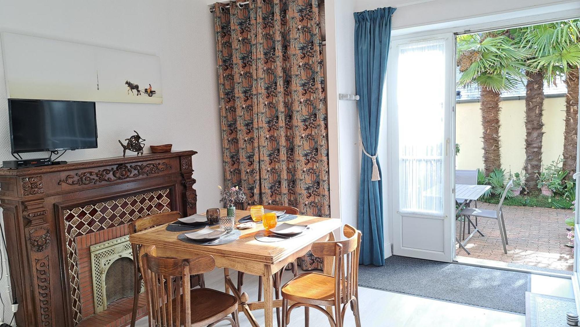 Clos de la Fontaine Dinard Extérieur photo