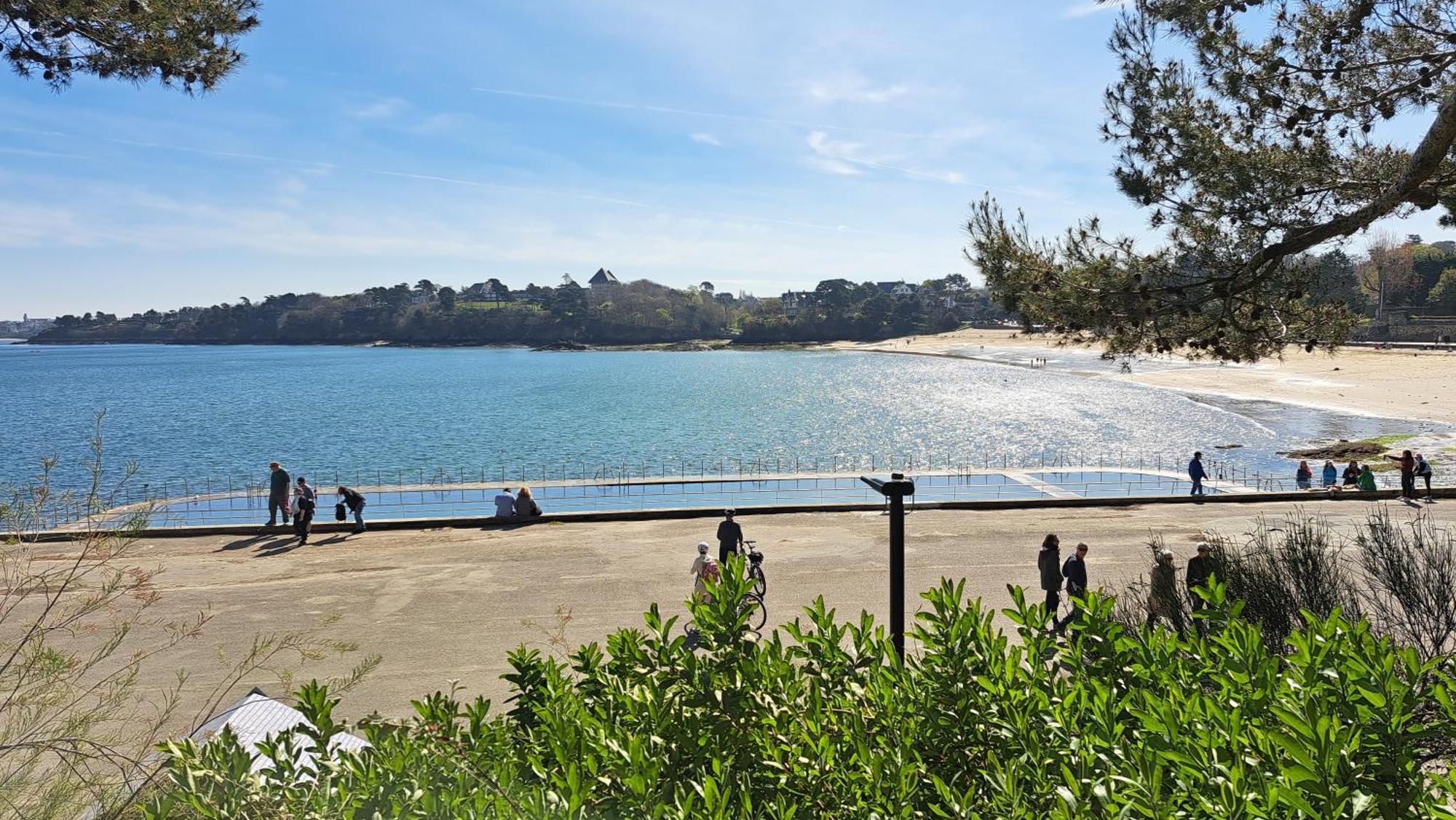 Clos de la Fontaine Dinard Extérieur photo
