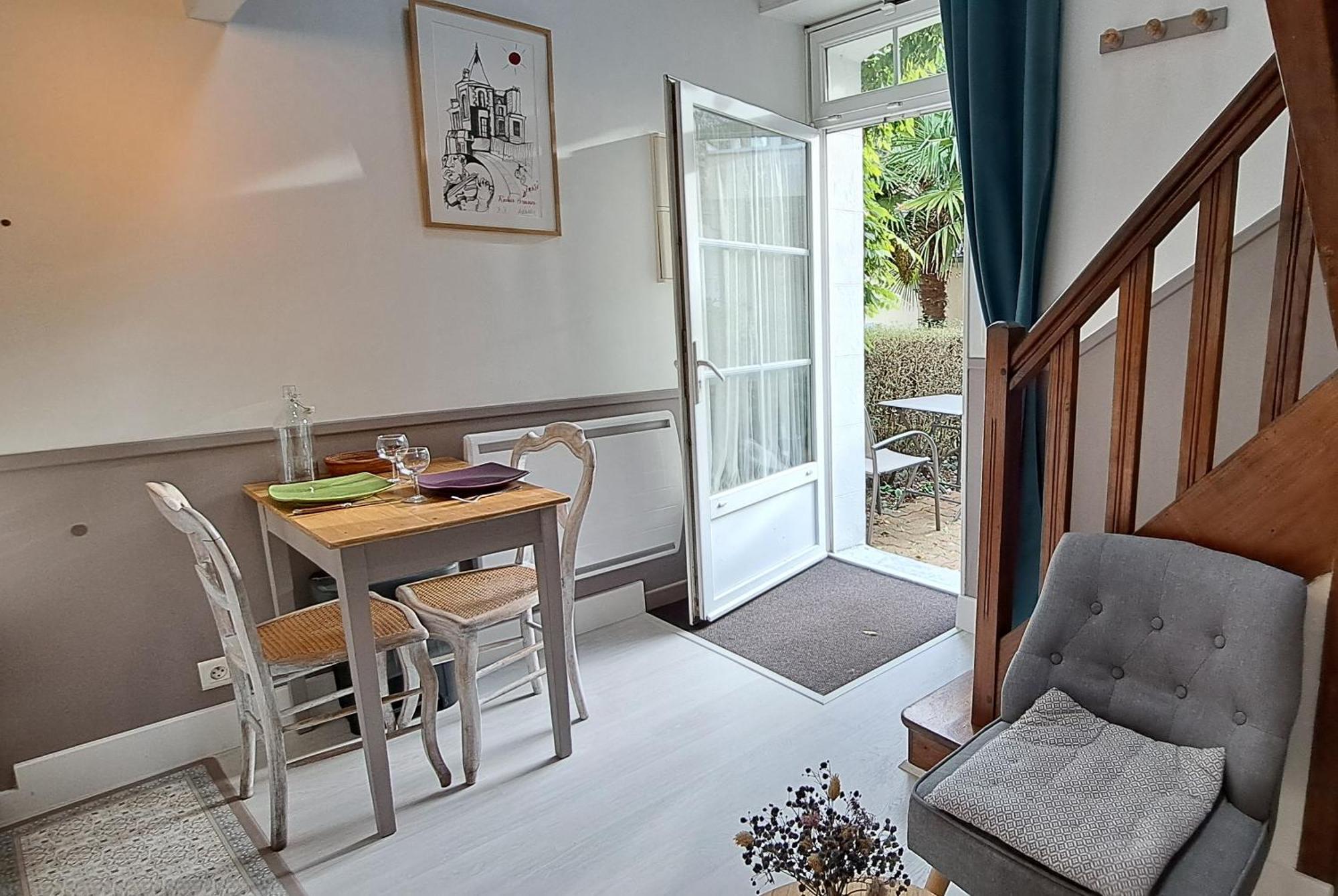 Clos de la Fontaine Dinard Extérieur photo